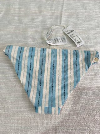 Braguita bikini rayas azul y blanco