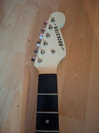 Guitarra Eléctrica SK 525 Made in Korea