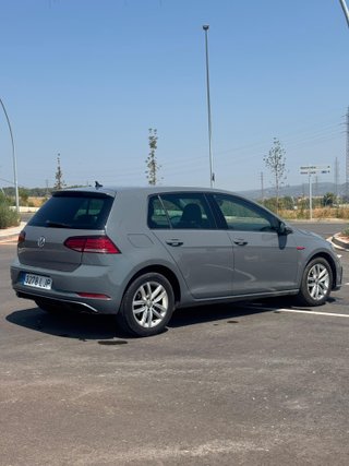 Volkswagen Golf 2020