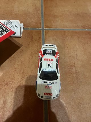 Coche Scalextric toyota esso ultron