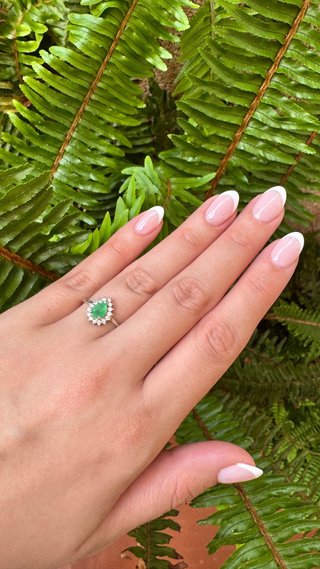Anillo Plata compromiso Esmeralda Colombiana
