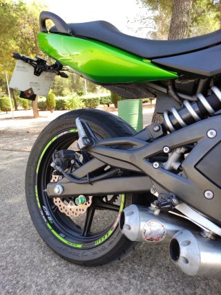 Kawasaki ER6N 2008
