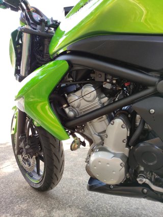 Kawasaki ER6N 2008