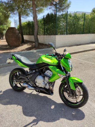 Kawasaki ER6N 2008