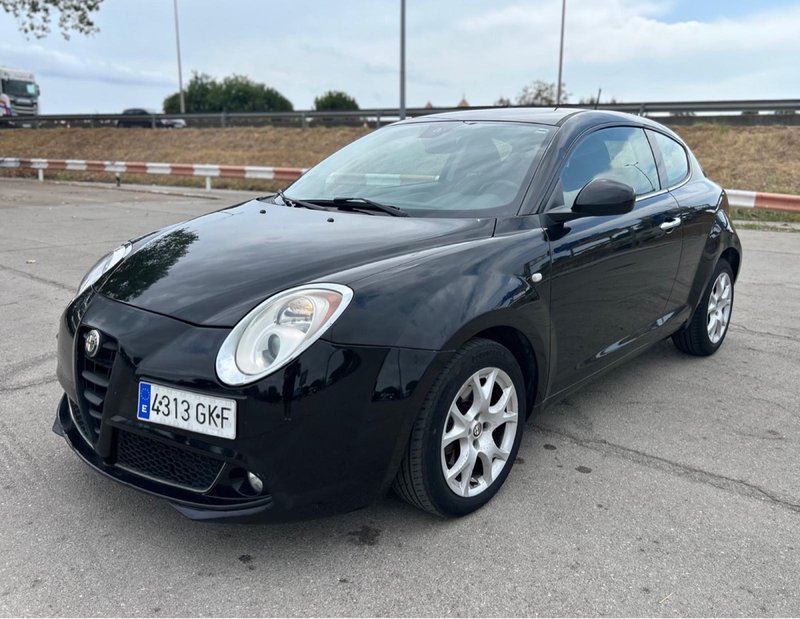 Alfa Romeo MiTO 2008 - foto 1