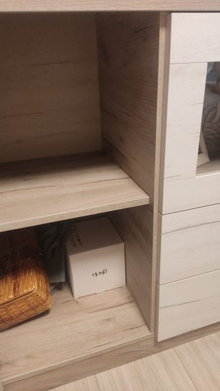 Cómoda grande de dormitorio con cajones