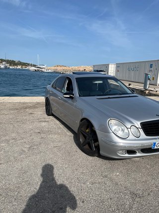 Mercedes-Benz Clase E 2004