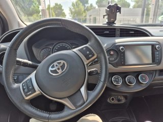Toyota Yaris 2015