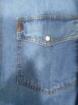 Camisa vaquera hombre oversize