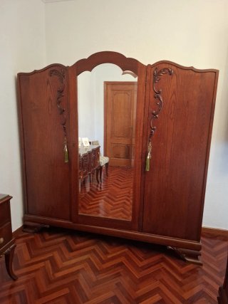 Habitación Matrimonio Cama 1.35 + 2 Mesillas