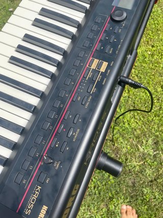 Teclado Korg Kross Workstation 61 Teclas