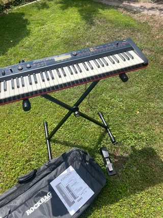Teclado Korg Kross Workstation 61 Teclas