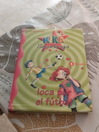 Lote 3 libros infantil juvenil + regalo