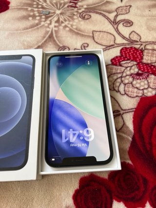 iPhone 12 87% batería