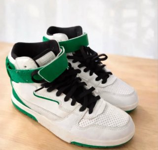 Zapatillas Zara Blancas y Verdes
