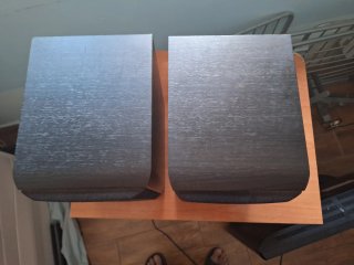 Altavoces Aiwa Negros