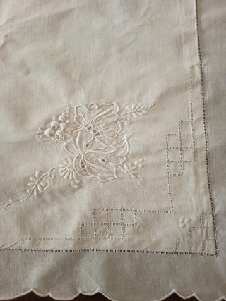 3 Fundas Almohada Bordadas Blancas