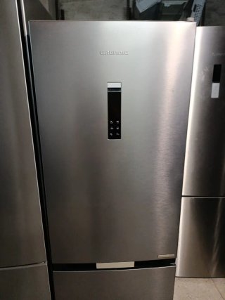 ☆Nevera Grundig Combi Garantía + Entrega☆