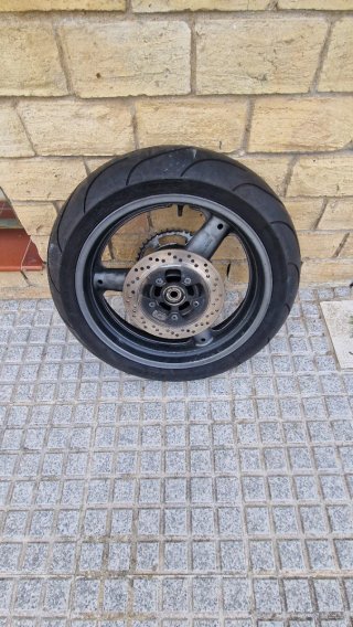 Llantas Suzuki SV650 1ª Gen Carburador.  Compradas