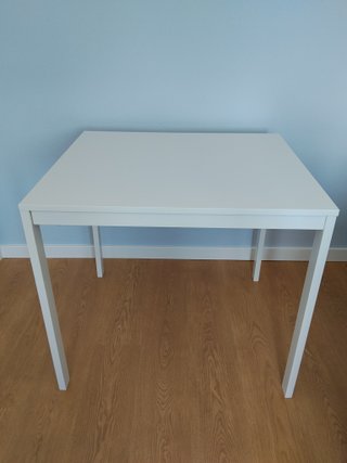 Mesa extensible IKEA VIHALS blanca – COMO NUEVA