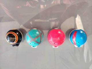 Cinturón Pokémon con 4 bolas