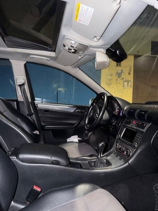 Mercedes-Benz 220 Cdi 2006 (diesel/manual)