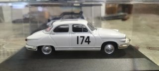 Panhard pl 17