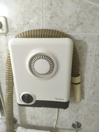 Secador de pared y calefactor