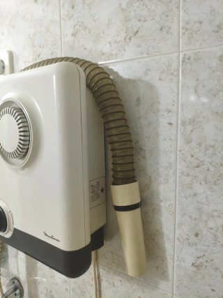 Secador de pared y calefactor