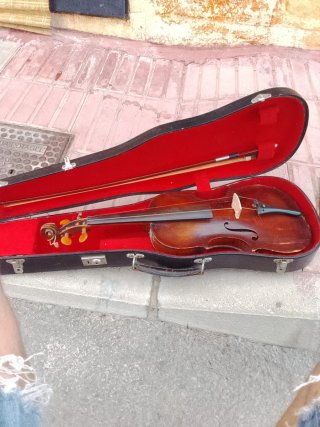Violín Hopf 1800 D.C. con estuche