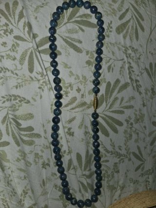Collar de cuentas de cristal