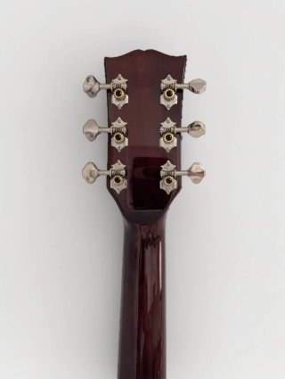 Guitarra Gibson J-45 Electroacústica