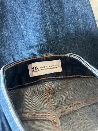 Pantalones vaqueros azules talla 38 Zara