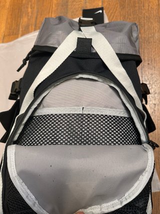 Mochila Nike ACG Negra y Gris 25L