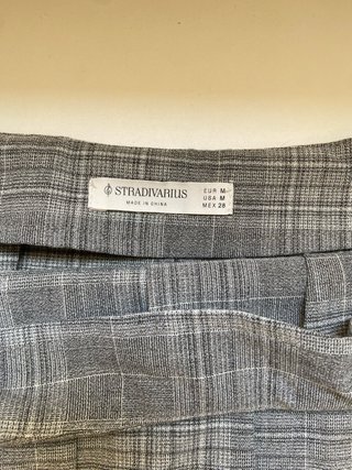 Falda Plisada nueva Estampada Stradivarius.