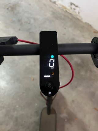 Patinete Eléctrico Xiaomi + Cargador como nuevo