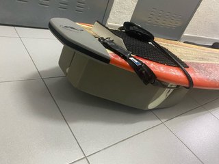 Tabla de surf GUL con funda