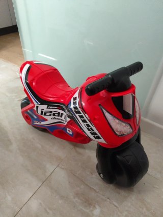 Moto de juguete andador para niños