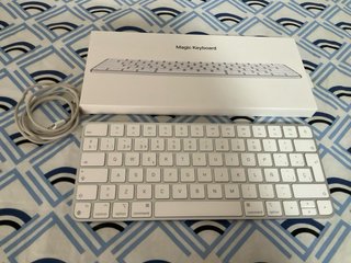 Teclado Apple Magic Keyboard Plata