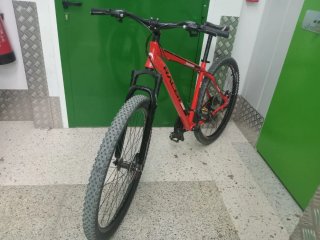 Bicicleta de Montaña Roja