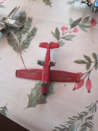 Aviones de juguete antiguos Pilen