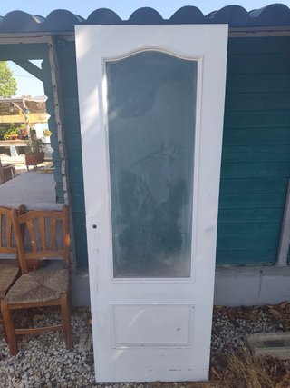 Puerta lacada en blanco