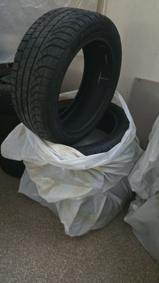 4 Neumáticos Pirelli P Zero Winter 245/45 R19 102V