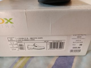 Zapatos de vestir Geox negros talla 38,nuevos