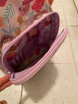 Mochila con ruedas y diseño