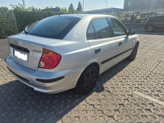 Hyundai Accent 2004