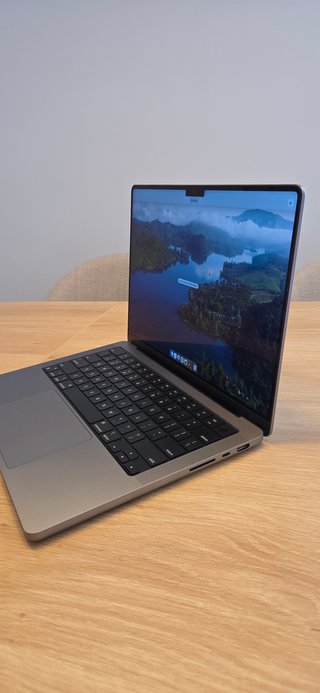 MACBOOK PRO M1 2021