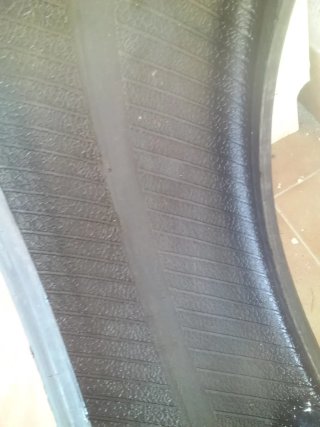 Rueda de coche nueva
