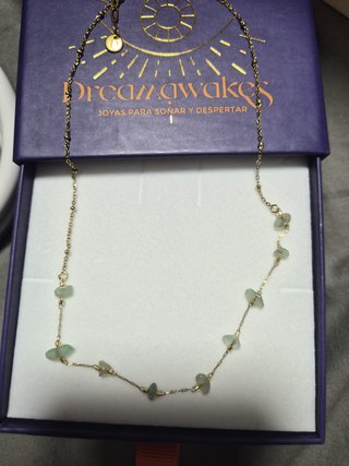 Collar Dreamawakes oro y verde