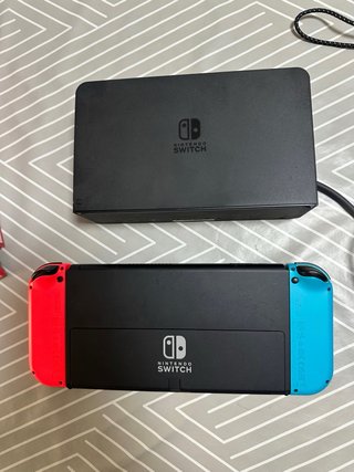 Nintendo Switch OLED + Juegos